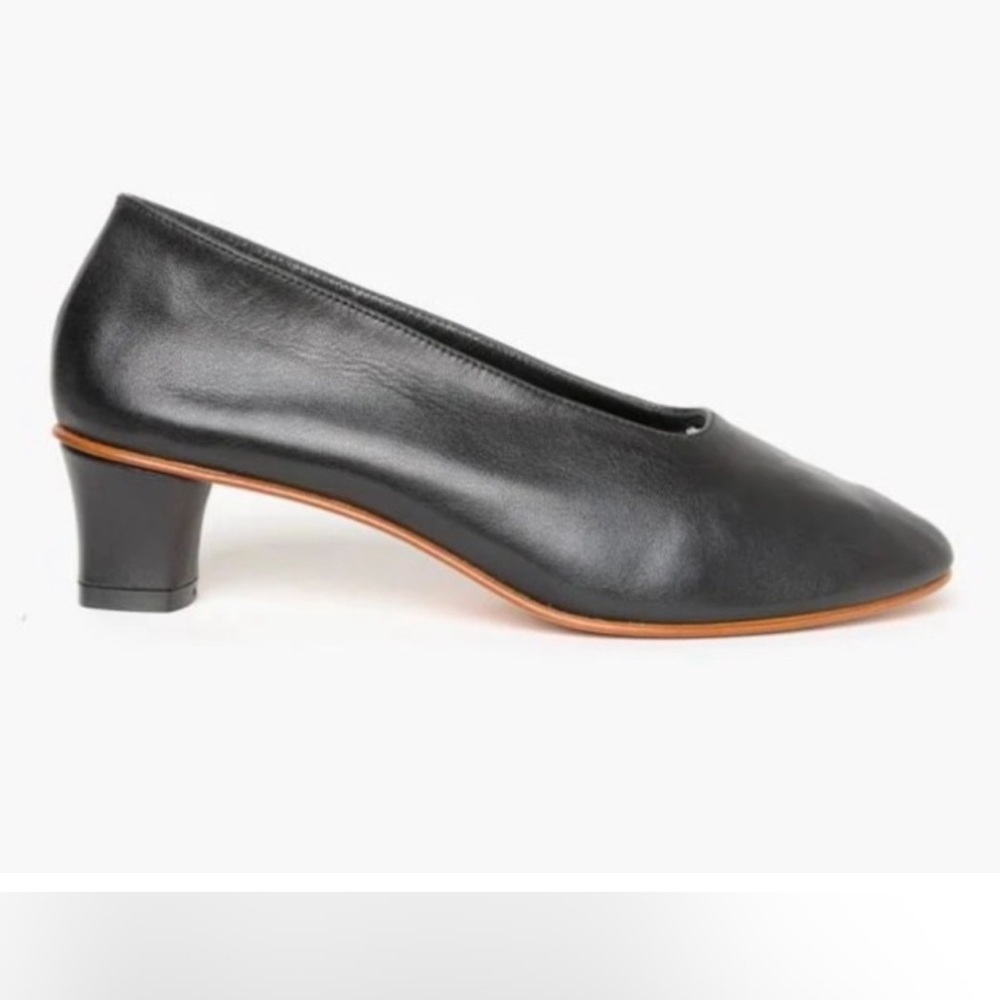 Classic Black Women's Pumps